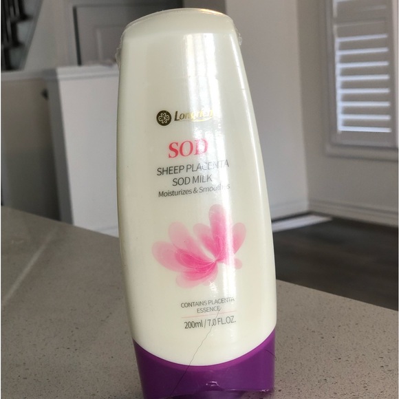 Longrich moisturizing cream - Picture 1 of 2